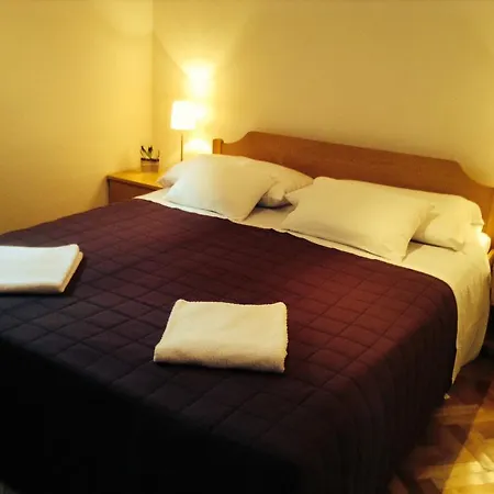 Canary House Zadar