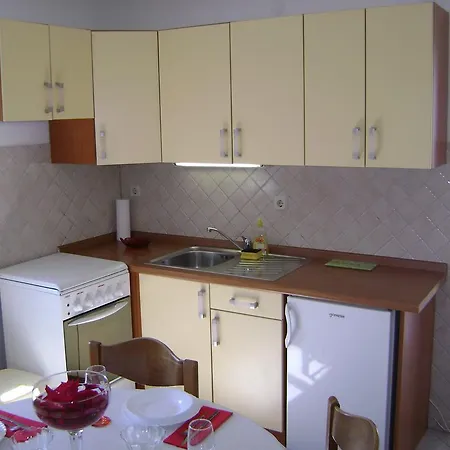 Canary House Daire Zadar